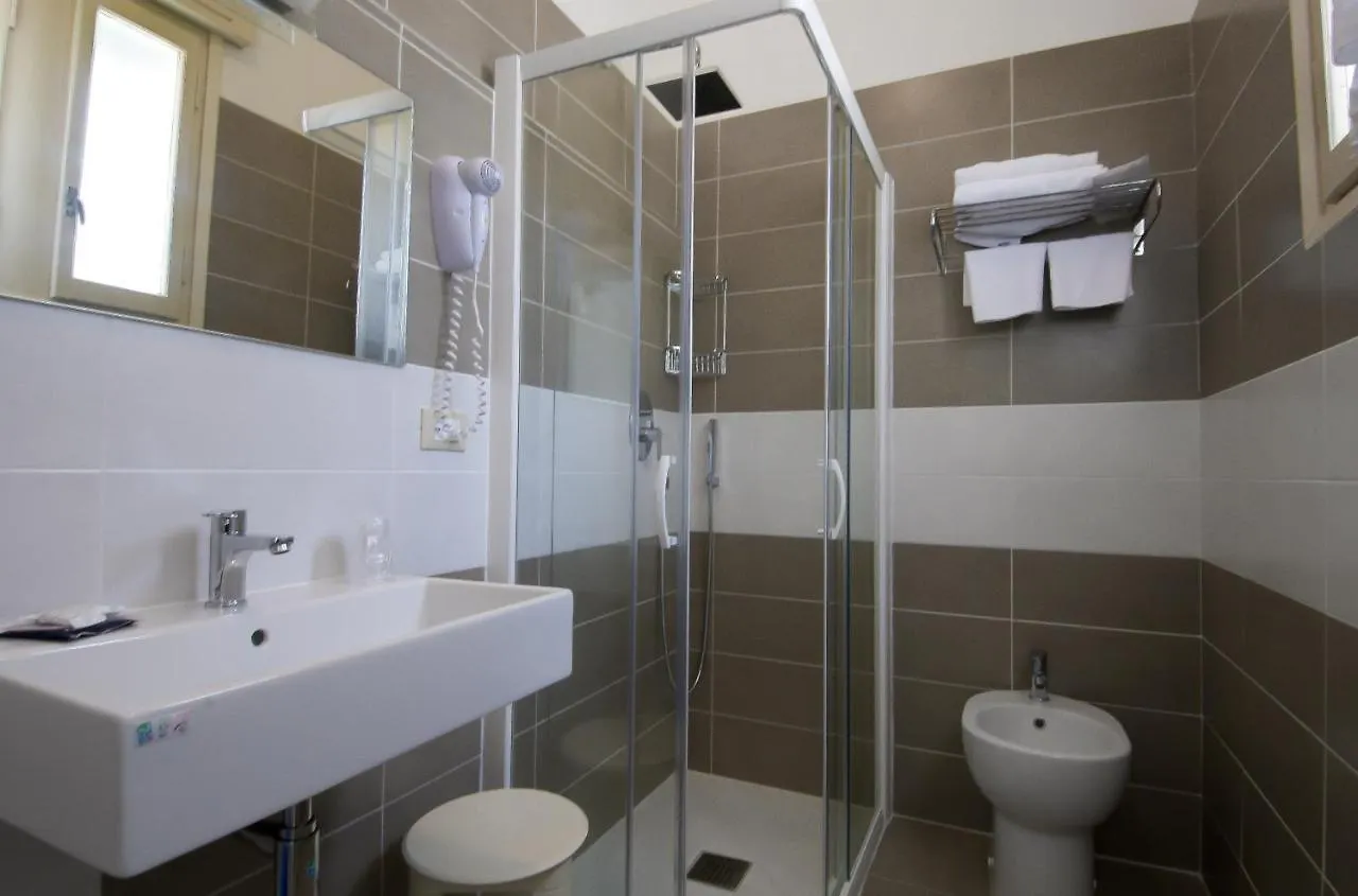 Hotel Conchiglia Lido di Jesolo 3*,  Italia