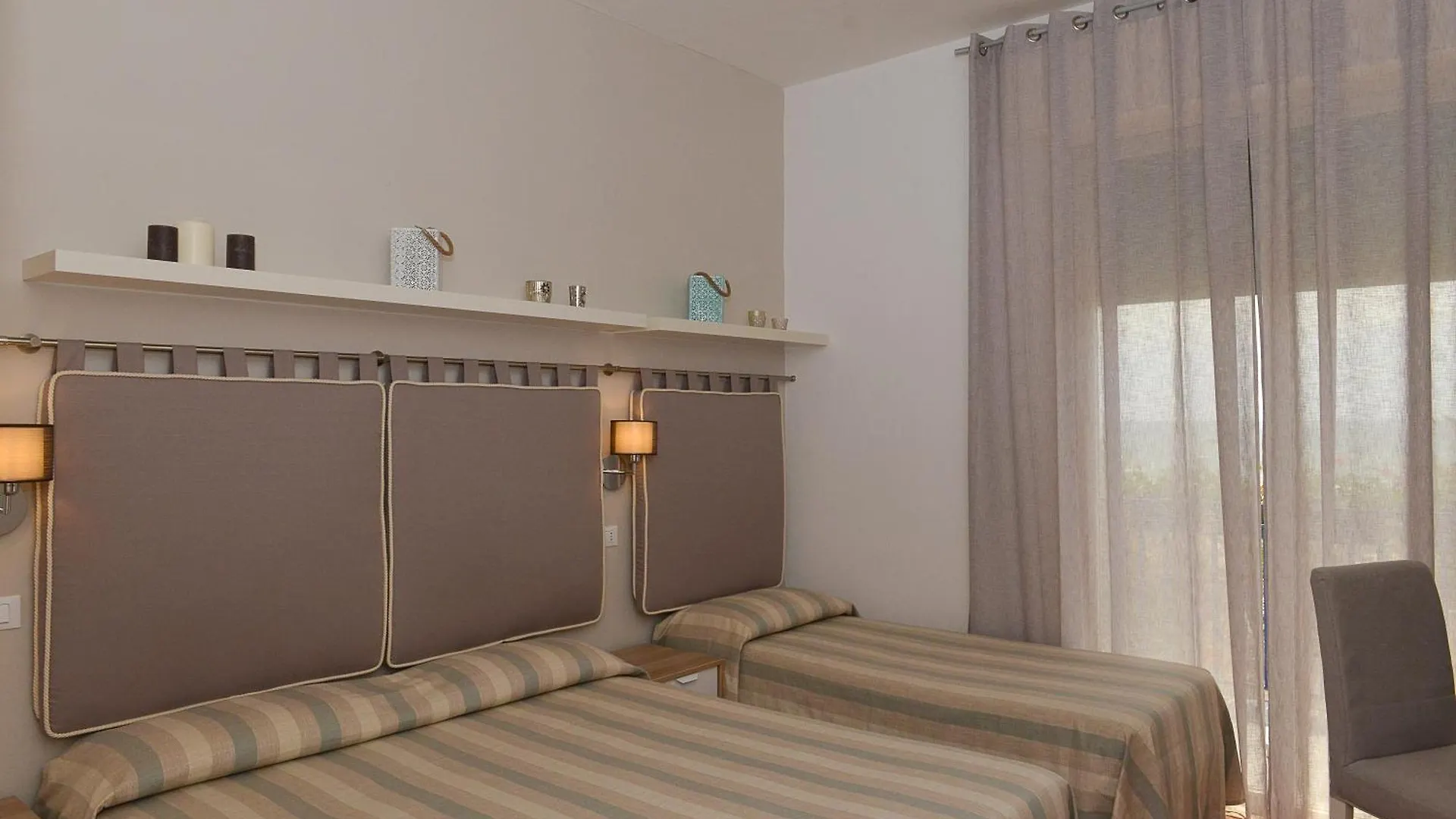 Hotel Conchiglia Lido di Jesolo 3*,  Italia